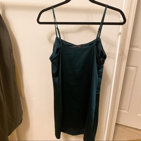 NWT Kendall & Kylie Forest Green Satin Slip Dress - Picture 4 of 5